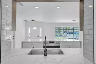 4751 NE 29th Ave, Fort Lauderdale, FL 33308 - Photo 12