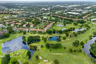 550 SW 137th Ave, Pembroke Pines, FL 33027 - Photo 42