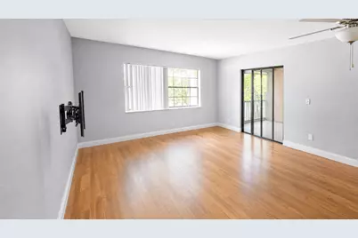 3575 NW 94th Avenue #8d, Sunrise, FL 33351 - Photo 6