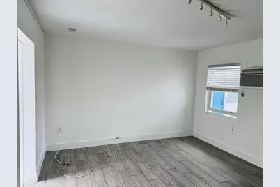 7910 Abbott Avenue #6, Miami Beach, FL 33141 - Photo 4