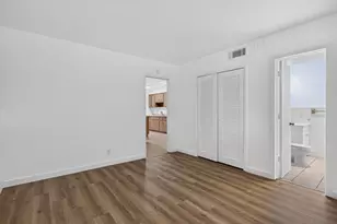 2391 NE 11th Ct, Pompano Beach, FL 33062 - Photo 6