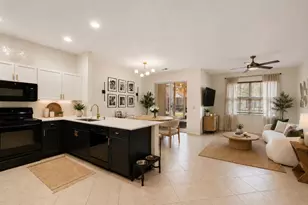 453 Rainbow Springs Terrace, Royal Palm Beach, FL 33411 - Photo 6