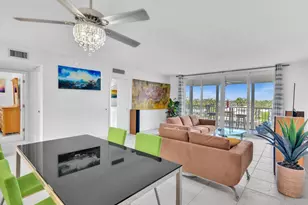 303 N Riverside Dr, Pompano Beach, FL 33062 - Photo 8