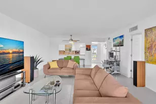 303 N Riverside Dr, Pompano Beach, FL 33062 - Photo 8
