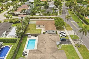 21020 Highland Lakes Blvd, Miami, FL 33179 - Photo 54