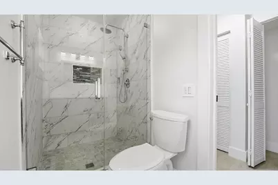21020 Highland Lakes Boulevard, Miami, FL 33179 - Photo 38
