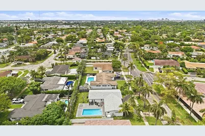 21020 Highland Lakes Boulevard, Miami, FL 33179 - Photo 58