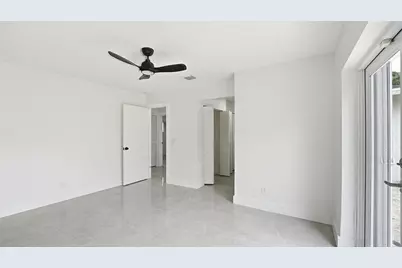21020 Highland Lakes Boulevard, Miami, FL 33179 - Photo 34