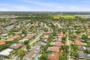 21020 Highland Lakes Blvd, Miami, FL 33179 - Photo 58
