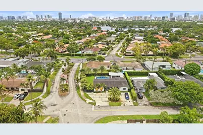 21020 Highland Lakes Boulevard, Miami, FL 33179 - Photo 58