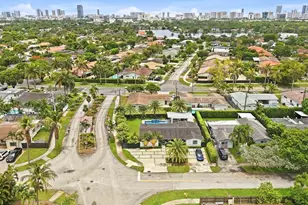 21020 Highland Lakes Blvd, Miami, FL 33179 - Photo 58