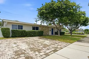 21020 Highland Lakes Blvd, Miami, FL 33179 - Photo 2