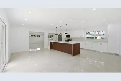 21020 Highland Lakes Boulevard, Miami, FL 33179 - Photo 14