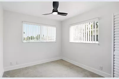 21020 Highland Lakes Boulevard, Miami, FL 33179 - Photo 16