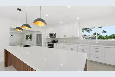 21020 Highland Lakes Boulevard, Miami, FL 33179 - Photo 10