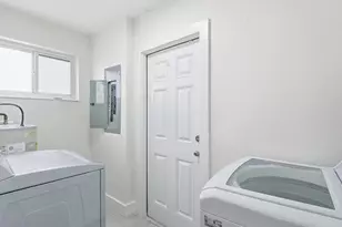 21020 Highland Lakes Blvd, Miami, FL 33179 - Photo 20