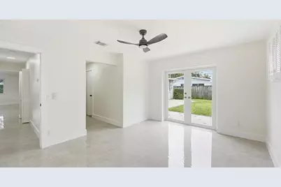 21020 Highland Lakes Boulevard, Miami, FL 33179 - Photo 34