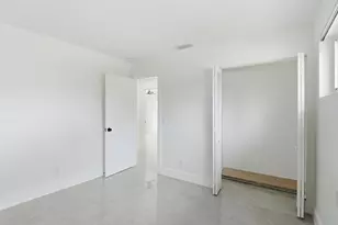 21020 Highland Lakes Blvd, Miami, FL 33179 - Photo 28