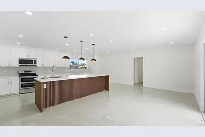 21020 Highland Lakes Boulevard, Miami, FL 33179 - Photo 12