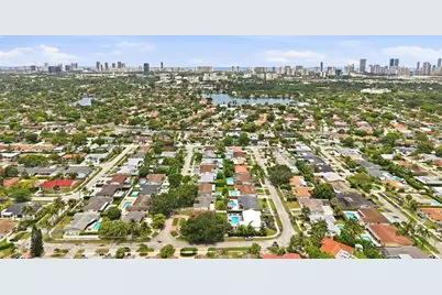 21020 Highland Lakes Boulevard, Miami, FL 33179 - Photo 60