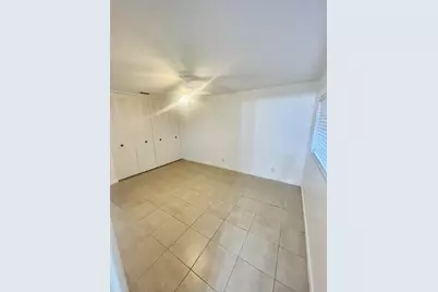 2521 Emory Drive W #F, West Palm Beach, FL 33415 - Photo 2