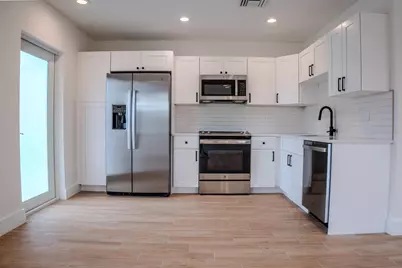 238 SE 1st Avenue #5, Delray Beach, FL 33444 - Photo 1