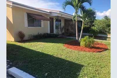 817 S B Street, Lake Worth Beach, FL 33460 - Photo 1
