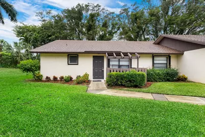 9 VÃ­a De Casas Norte, Boynton Beach, FL 33426 - Photo 2