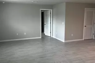 4021 35th St SW, Lehigh Acres, FL 33976 - Photo 6