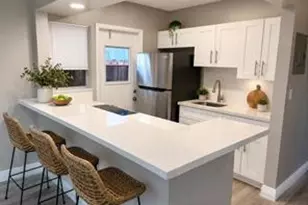 1925 NE 26th St, Wilton Manors, FL 33305 - Photo 2