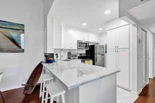 1008 Green Pine Blvd, West Palm Beach, FL 33409 - Photo 4