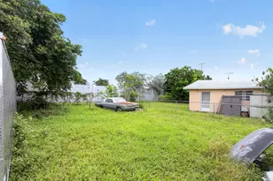 608 NW 15th Ave, Pompano Beach, FL 33069 - Photo 24