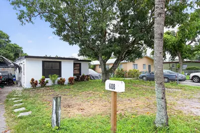 608 NW 15th Avenue, Pompano Beach, FL 33069 - Photo 1
