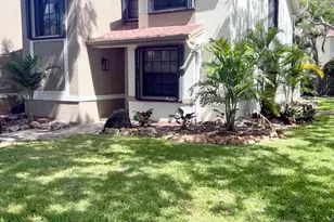 235 City View Dr, Fort Lauderdale, FL 33311 - Photo 1