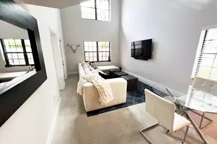 235 City View Dr, Fort Lauderdale, FL 33311 - Photo 2