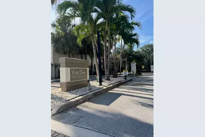 235 City View Drive, Fort Lauderdale, FL 33311 - Photo 14