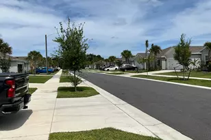 456 Cherimoya St, Fort Pierce, FL 34981 - Photo 8