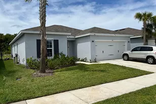 456 Cherimoya St, Fort Pierce, FL 34981 - Photo 4