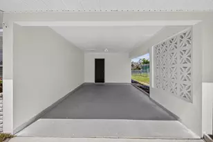 216 W Arbor Ave, Port Saint Lucie, FL 34952 - Photo 26