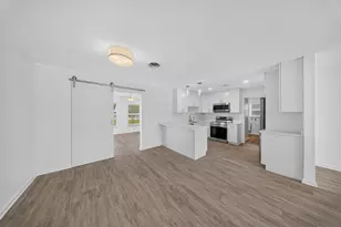 216 W Arbor Ave, Port Saint Lucie, FL 34952 - Photo 6