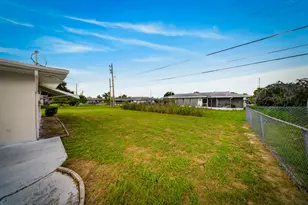 216 W Arbor Ave, Port Saint Lucie, FL 34952 - Photo 32