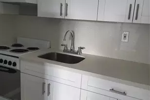 7221 Venetian St, Miramar, FL 33023 - Photo 4