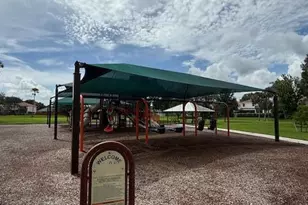8340 SW 41st St, Davie, FL 33328 - Photo 16