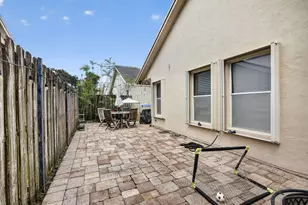 2640 Millwood Ct, Davie, FL 33328 - Photo 30