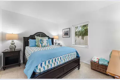 334 NE 7th Avenue, Delray Beach, FL 33483 - Photo 14