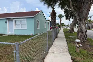 442 Winters St, West Palm Beach, FL 33405 - Photo 6