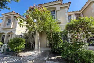 910 Summit Lake Dr, West Palm Beach, FL 33406 - Photo 18