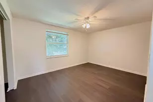 910 Summit Lake Dr, West Palm Beach, FL 33406 - Photo 6
