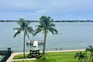 5200 N Flagler Dr, West Palm Beach, FL 33407 - Photo 2