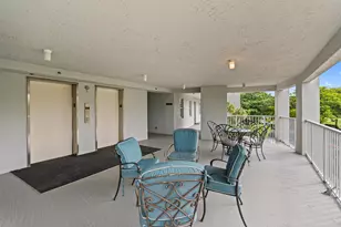 625 Oaks Dr, Pompano Beach, FL 33069 - Photo 50